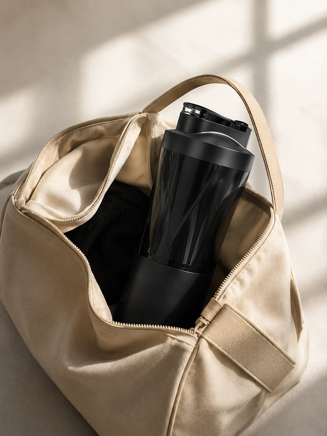 Portable Mini Blender

Fresh blends. Wherever you go.